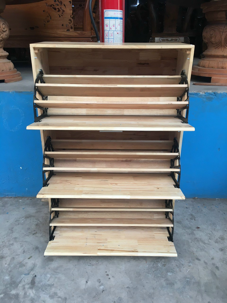 Tủ giày dép gỗ cao su mẫu mới vv