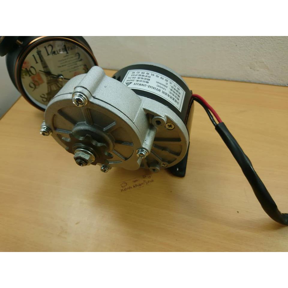 Động cơ giảm tốc chế xe điện