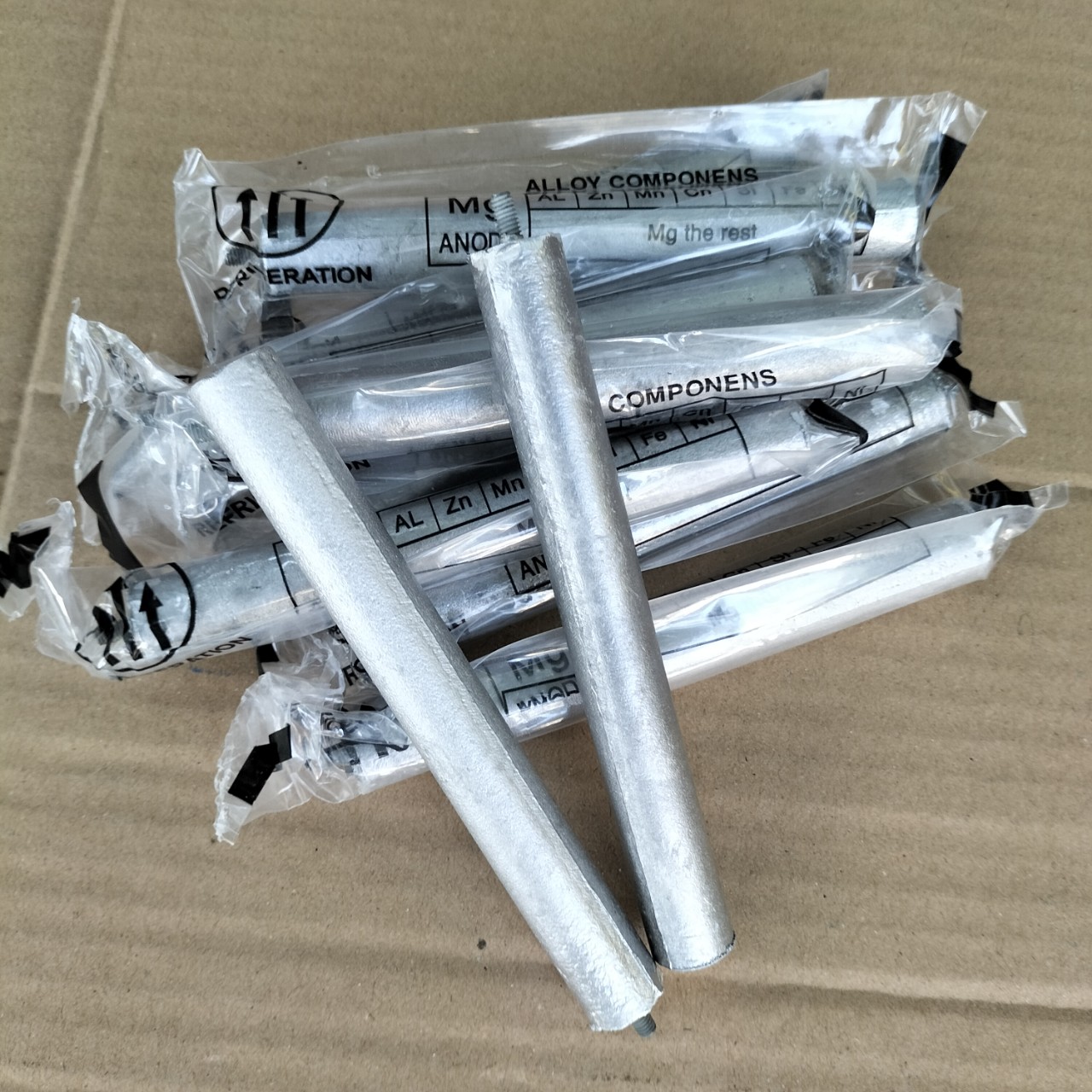 Thanh Magie Dùng Cho Bình Nóng Lạnh