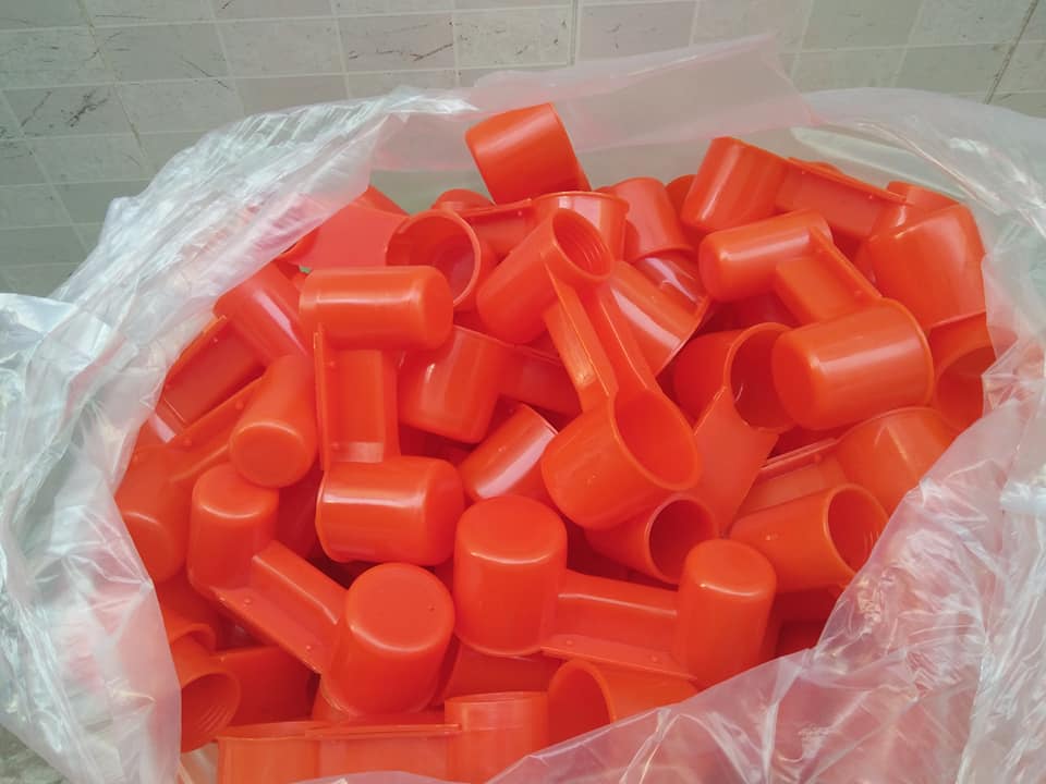 Combo 10 Máng uống tự động nút chai cho chim cho gà