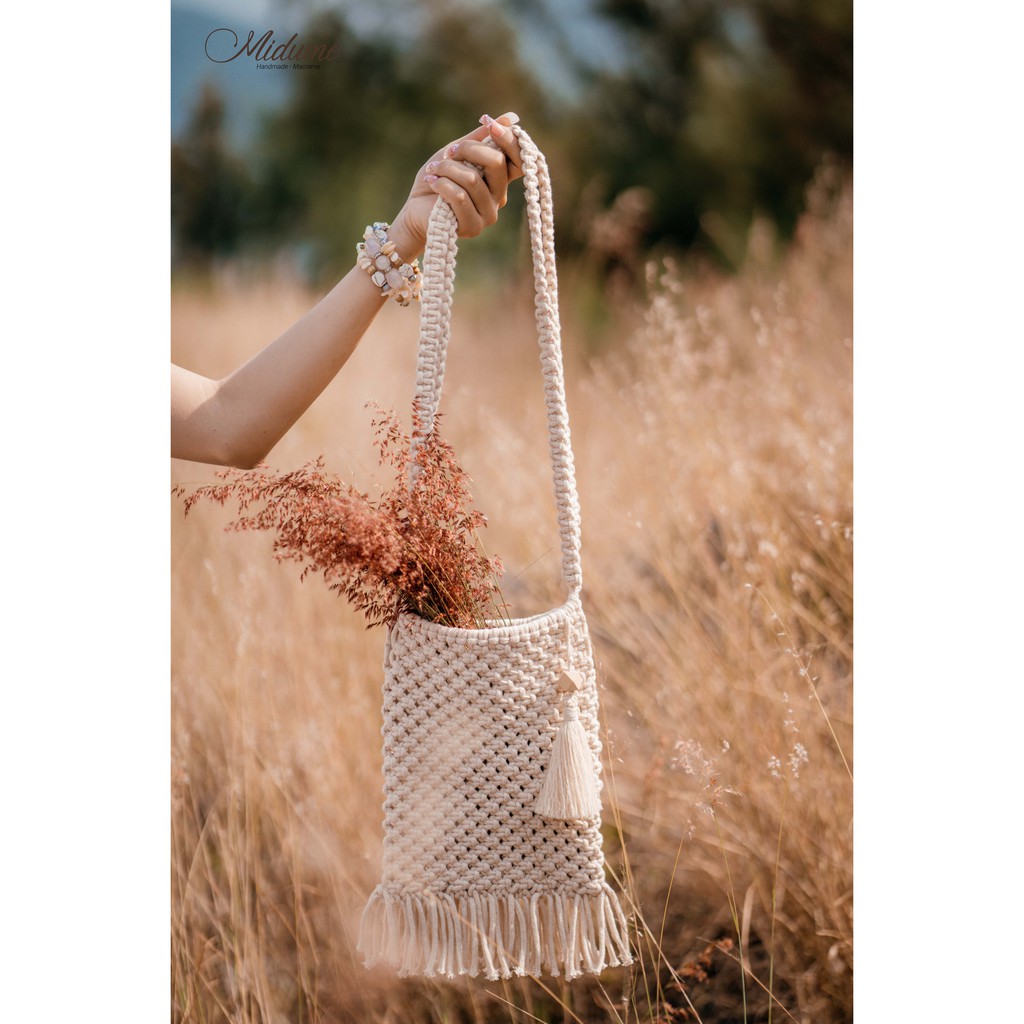 Túi xách đeo chéo Macrame phong cách boho chic, vintage