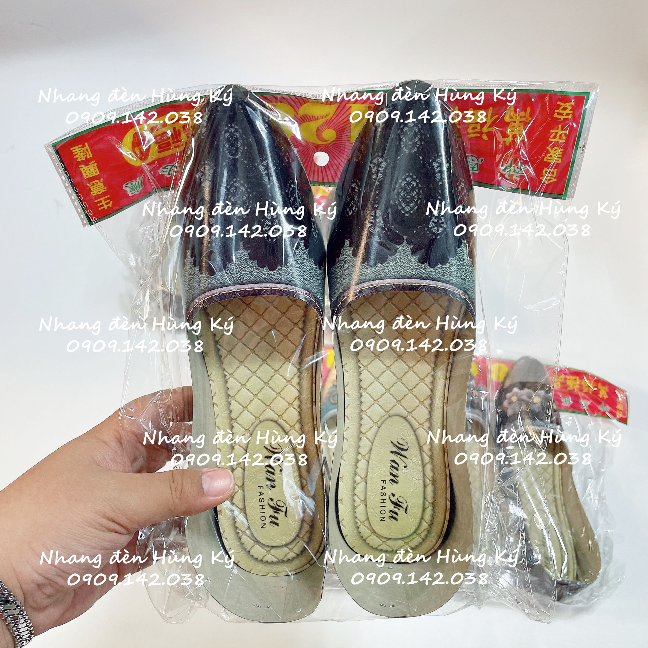 Hàng mã giày dép nữ giấy