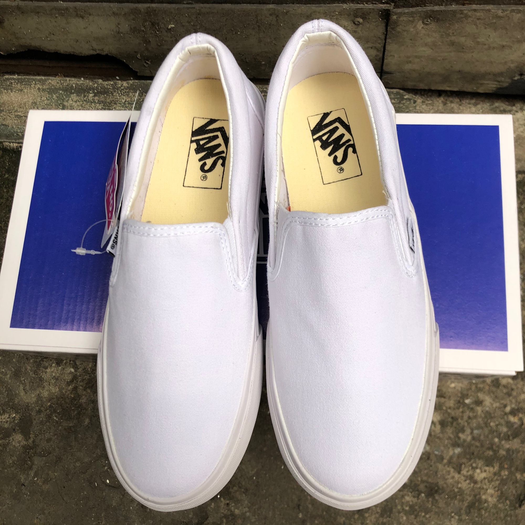 GIÀY VANS SLIP-ON TRẮNG (Full box, tag)
