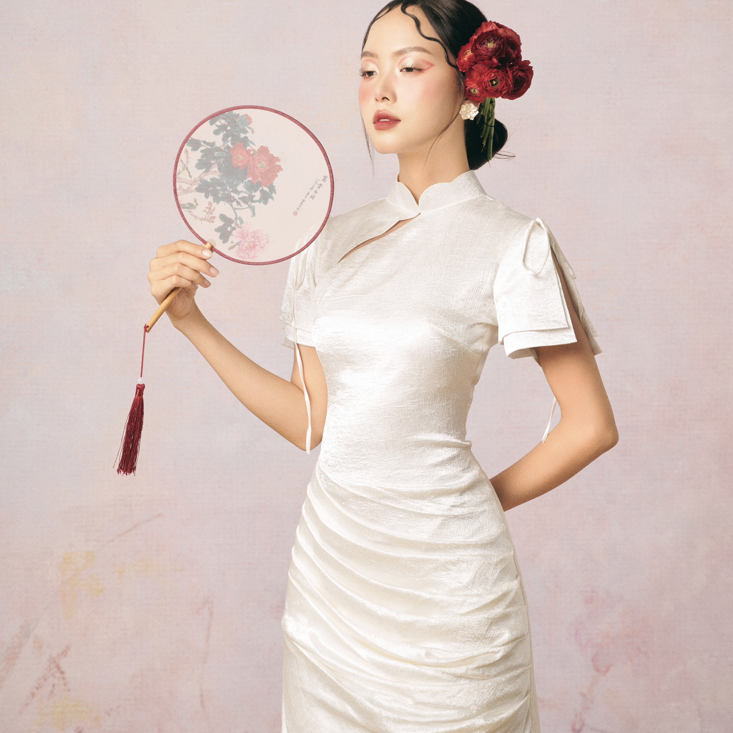 ÁO DÀI SEN lụa nhún thân tay xẻ INTO EIGHT thiết kế