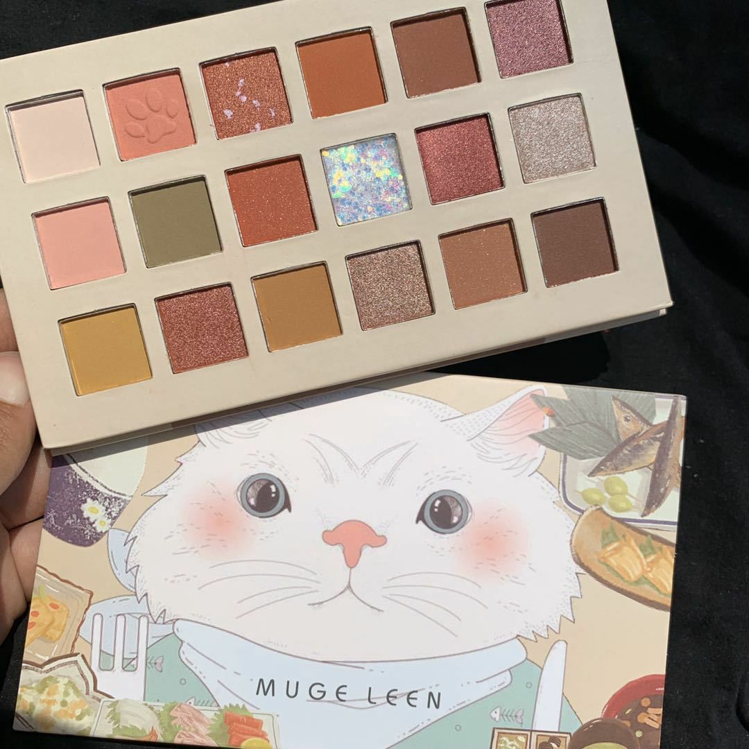 Bảng mắt mèo Muge Leen