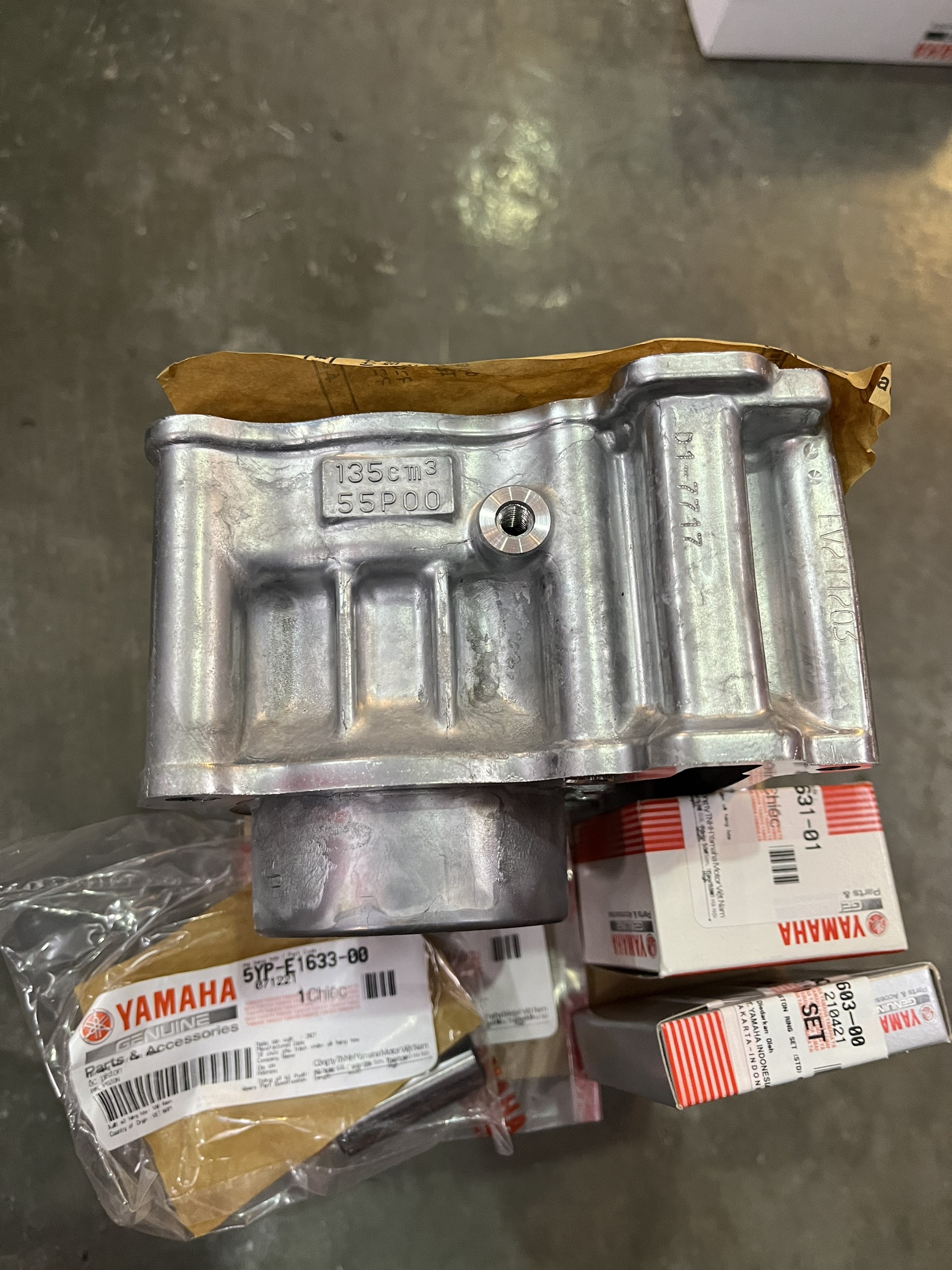 Lòng Piston bạc Exciter 135 chính hãng