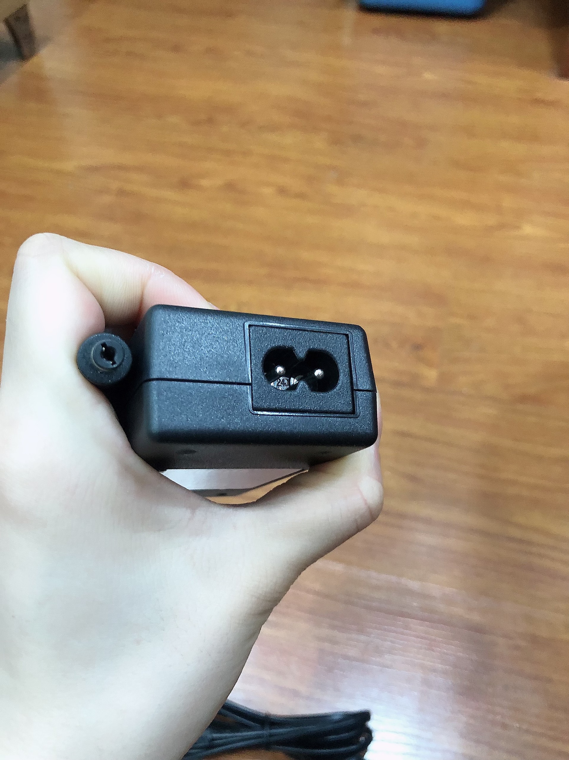 ADAPTER-NGUỒN ĐÀN ORGAN YAMAHA 12V 1.5A (PA-150 A)