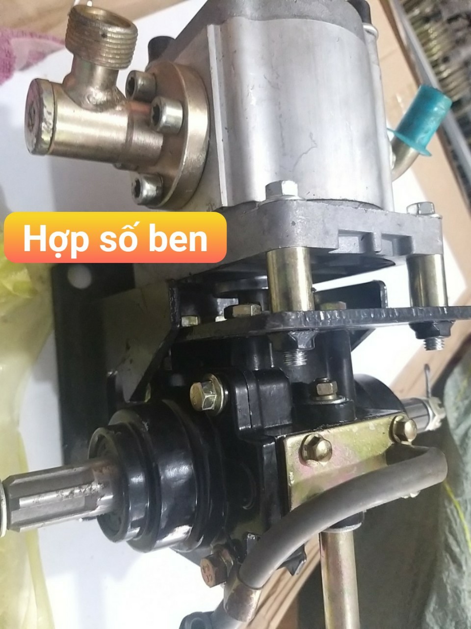 Hợp số ben xe 3 bánh