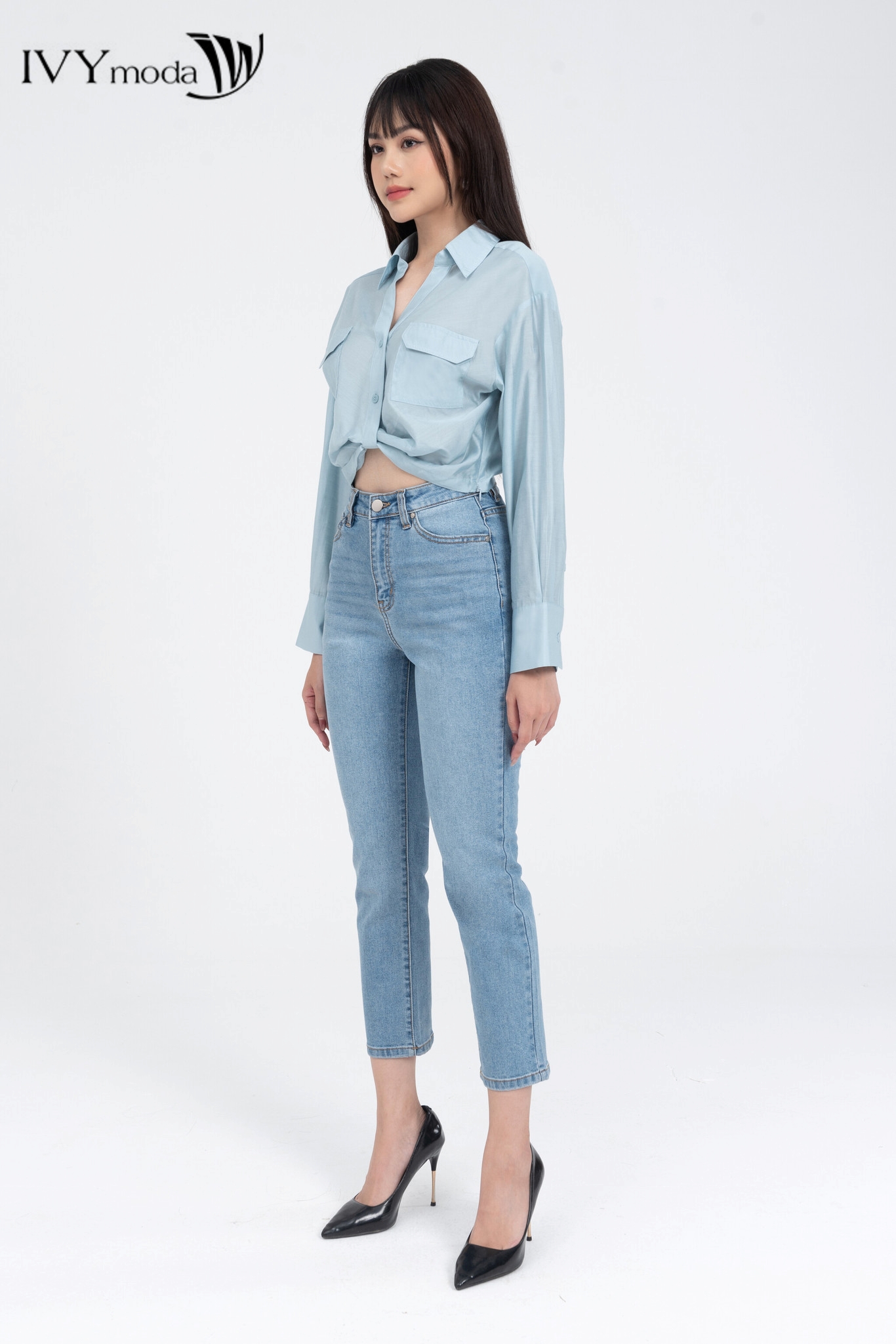 Áo sơ mi croptop kiểu xoắn eo IVY moda MS 17B9461