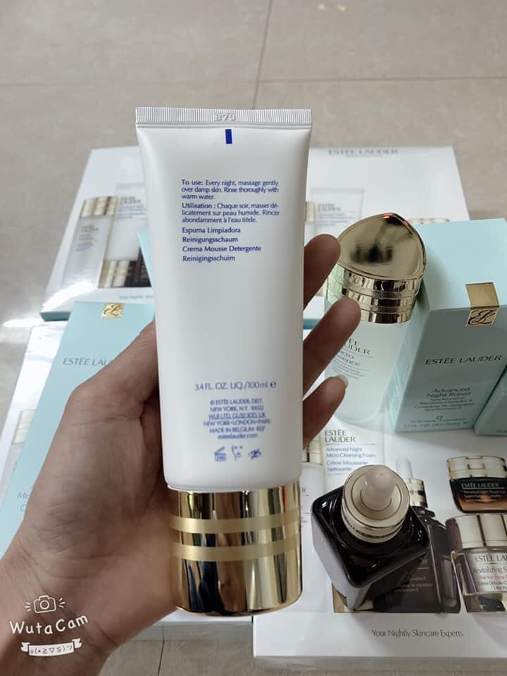 Sữa Rửa Mặt Tạo ít Bọt Estee Lauder Advanced Night Micro Cleansing Foam