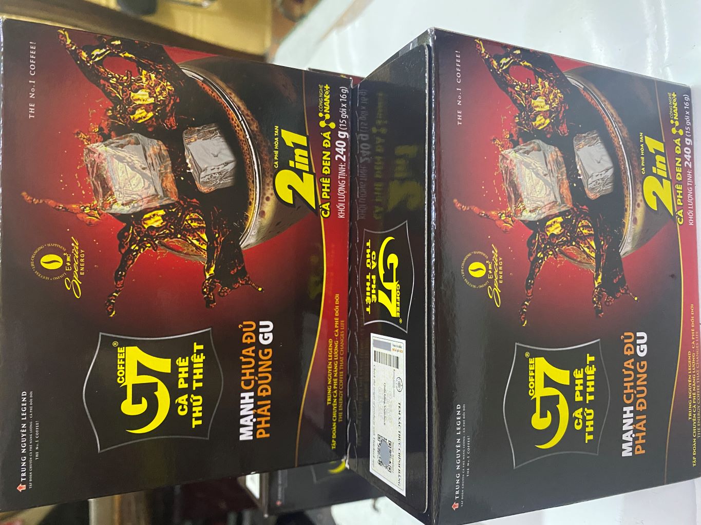CÀ PHÊ  HÒA TAN ĐEN ĐÁ G7 Hộp 240g (15 gói x 16g)