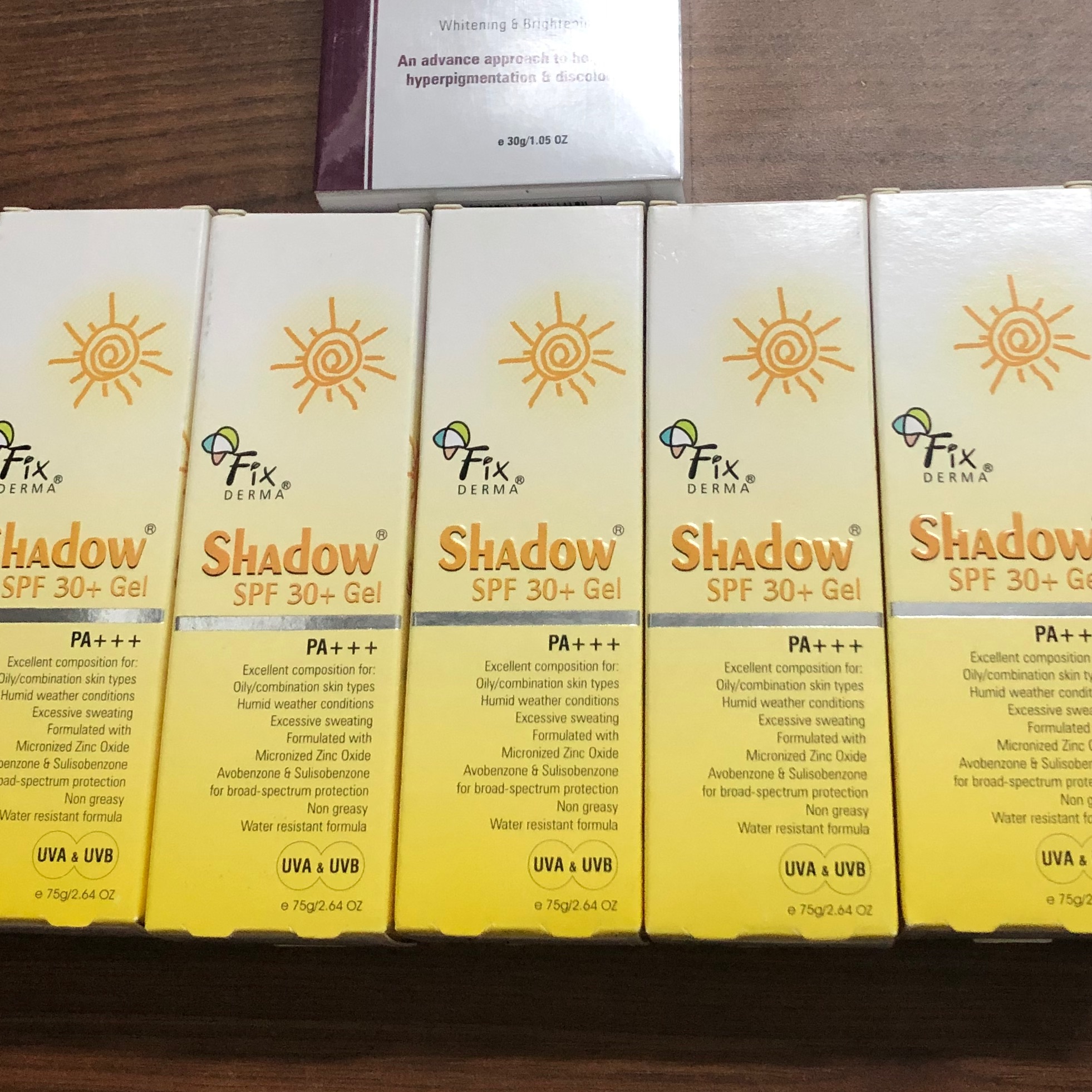 Gel Chống Nắng Da Mặt Fixderma Shadow SPF 30+ (75g)
