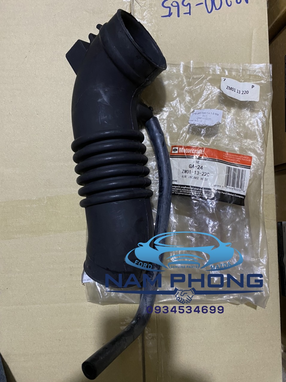 Ống gió nạp laser 1.6 mazda 323-zm0113220