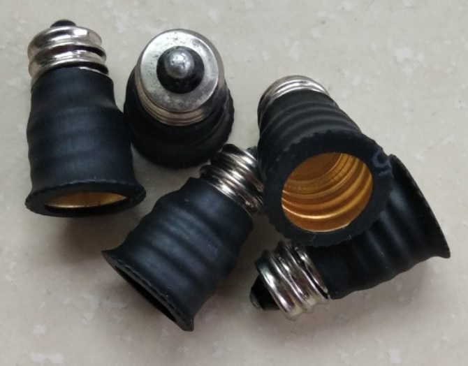 CHUYỂN ĐỔI ĐUÔI ĐÈN E14 SANG ĐUÔI E12