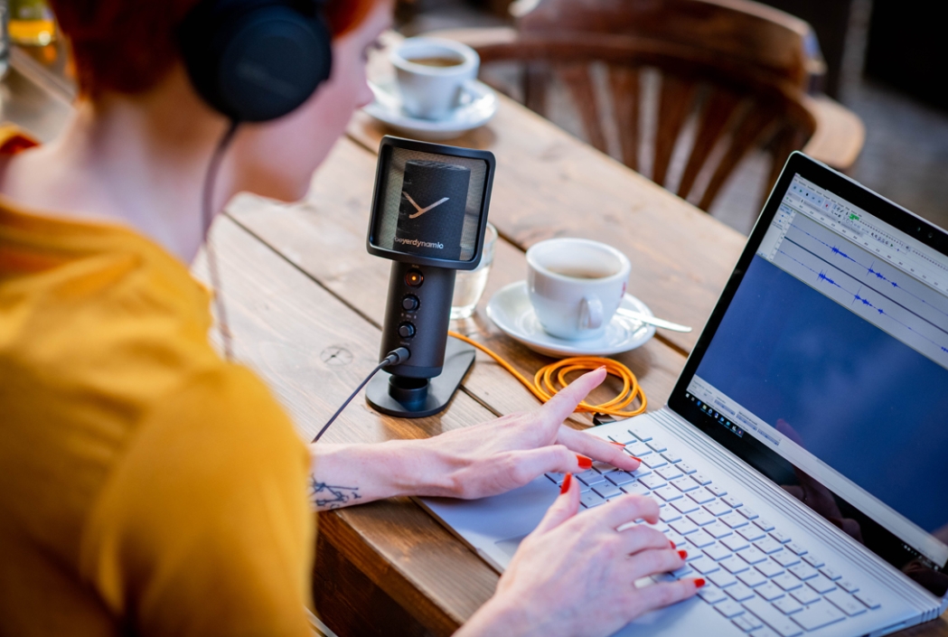 Thiết Bị Âm Thanh USB Microphone Beyerdynamic FOX