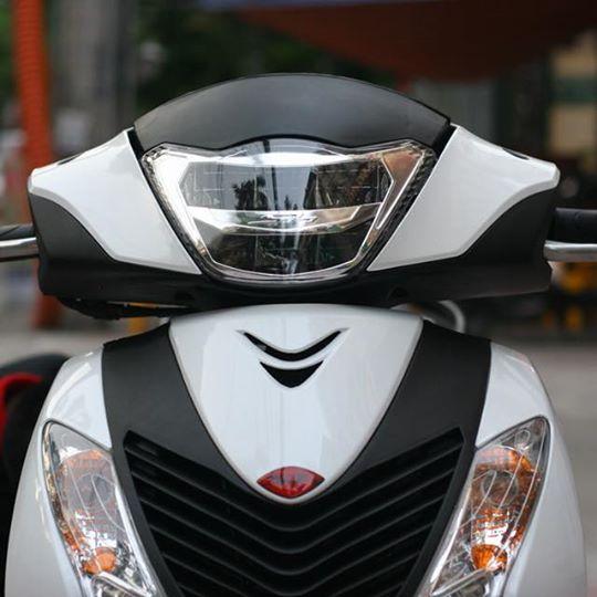 Đèn Led 2 tầng ZHIPAT cho SH Ý đời 2009 - 2012. Bảo hành 12 tháng 240004