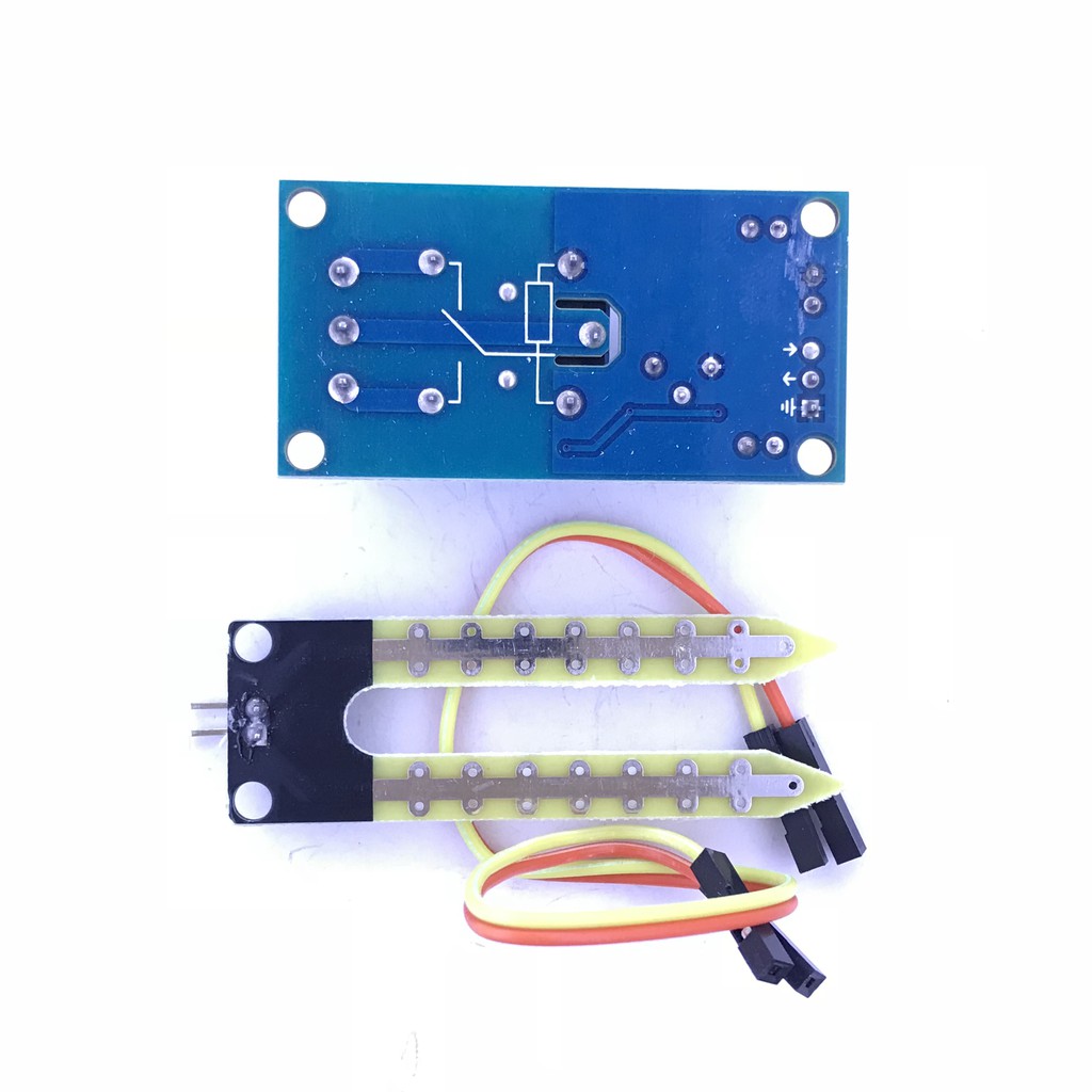 Module Cảm Biến Độ Ẩm Đất có Relay