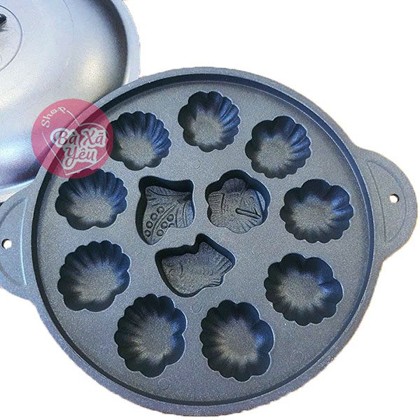 Khuôn làm bánh bông lan 12 bánh chống dính dragon – vạn lợi kiểu mới