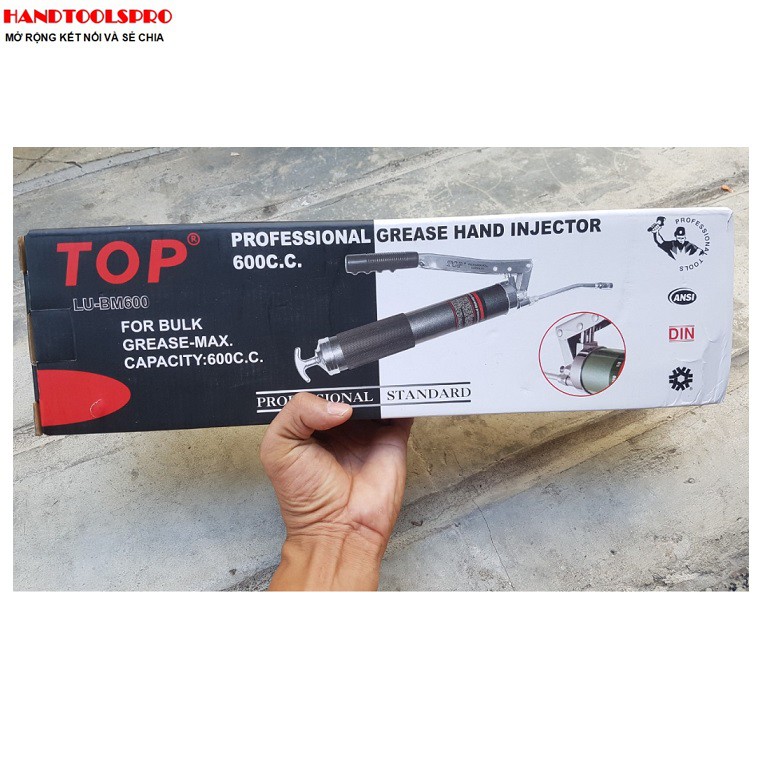 Bơm Mỡ cao cấp 600cc 2 Ti TOP LU-BM600