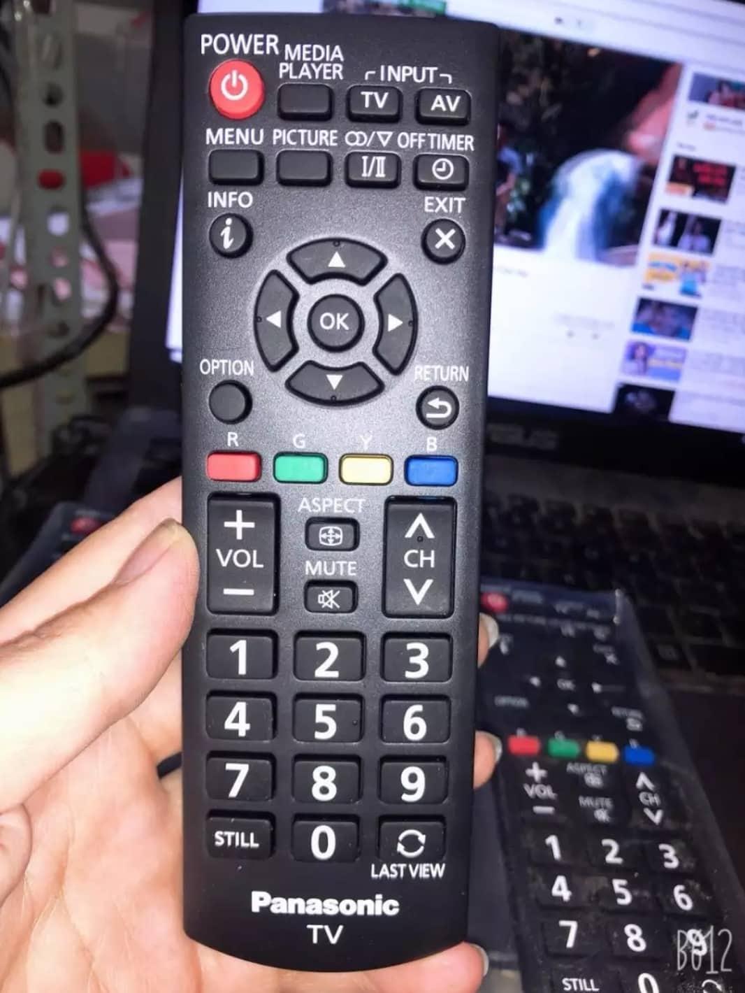 điều khiển tivi PANASONIC ngắn xịn