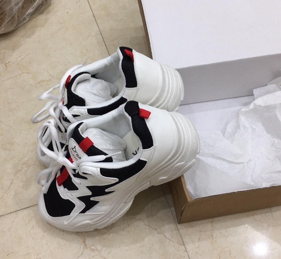 Giày sneaker nữ đế êm thoáng khí thời trang