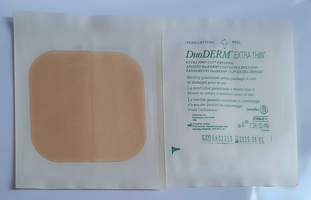 Miếng Dán Hút Mụn, mủ, vết bỏng Duoderm Extra Thin ( DÀNH CHO LƯỢNG DỊCH ÍT )