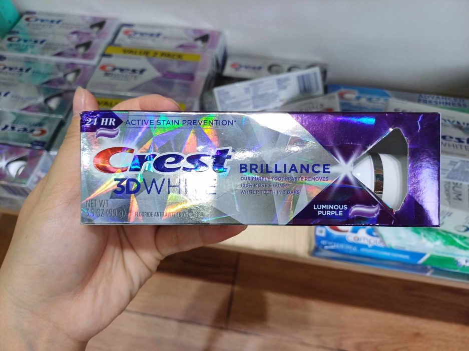 Kem Đánh Răng Hỗ Trợ Làm Trắng răng Crest 3D White Brilliance