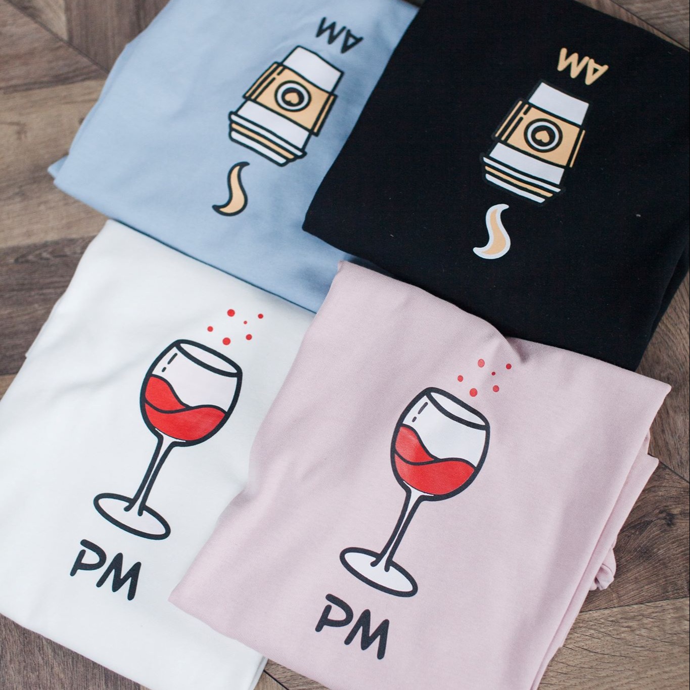 [SALE 70%] Áo phông đôi họa tiết LOOK COFE WINEE TEE