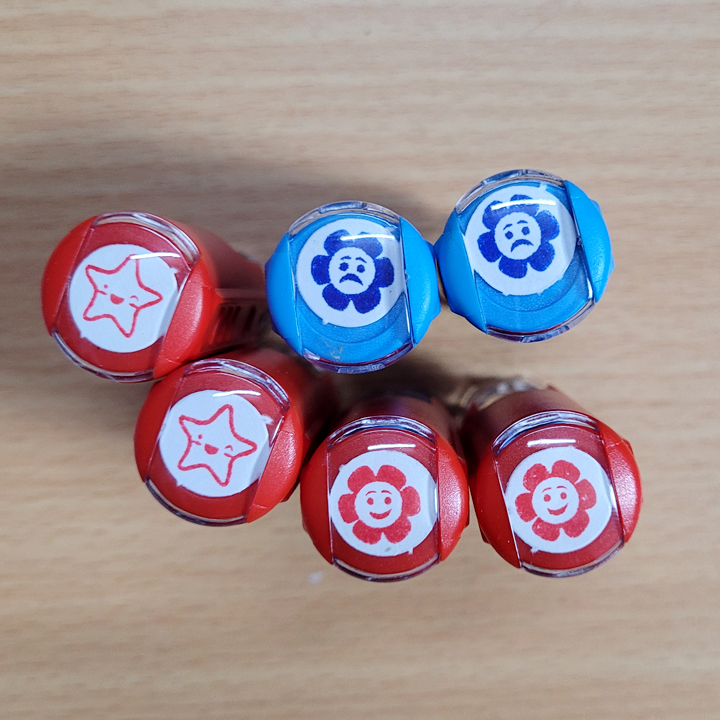 Khắc con dấu logo tích điểm 01-20
