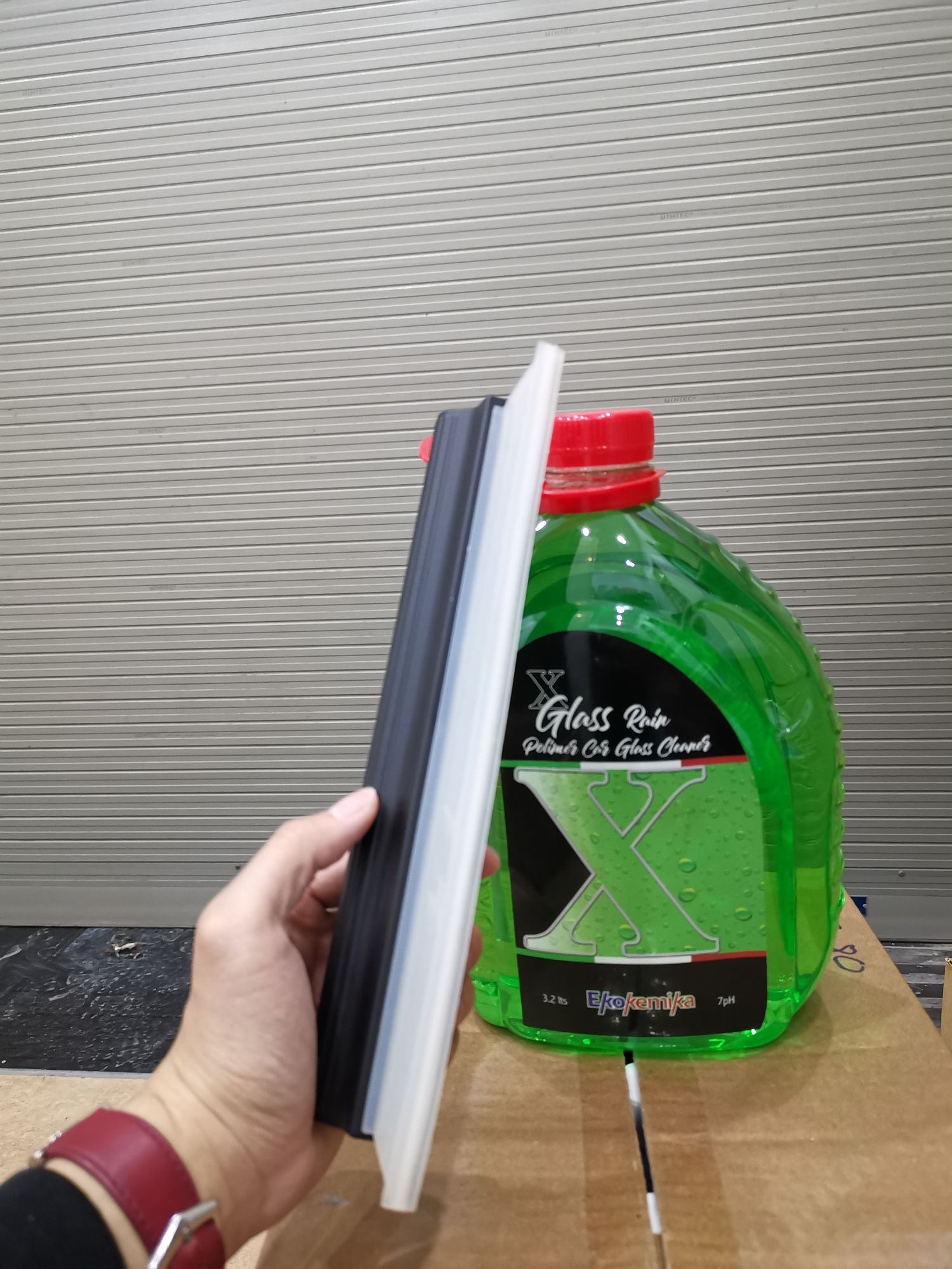 Cây Gạt Nước Rửa Xe Ô Tô Silicon