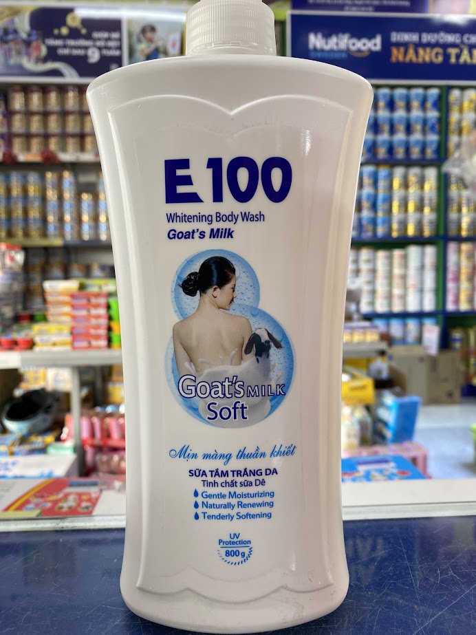 Sữa tắm trắng da E100 chai 800ml Goat's milk, Rose, Silky