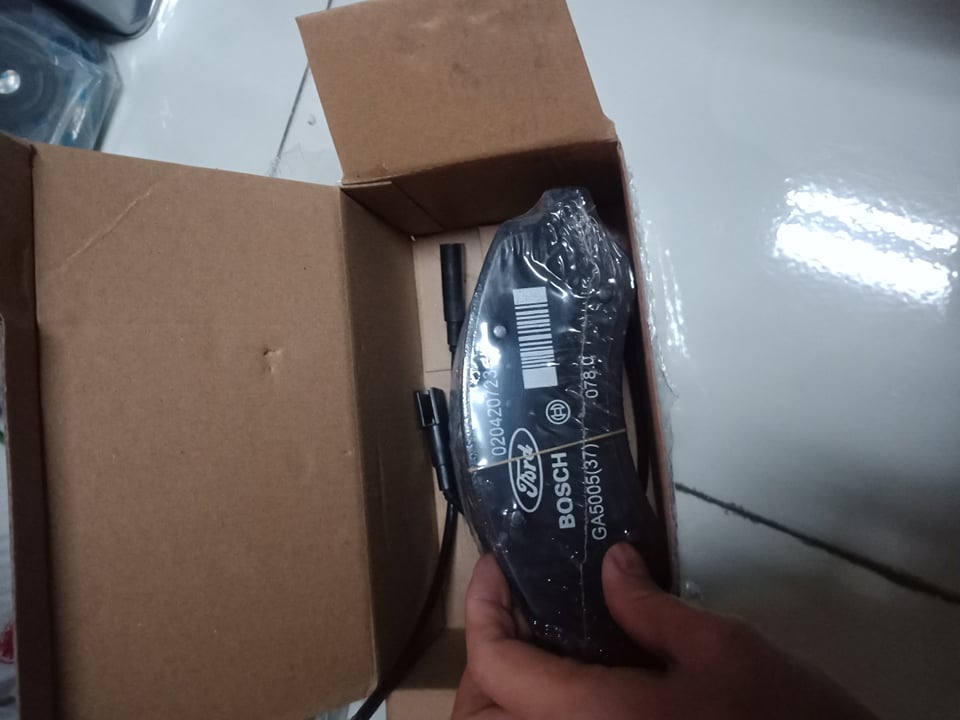 má phanh sau ford transit hàng liên doanh