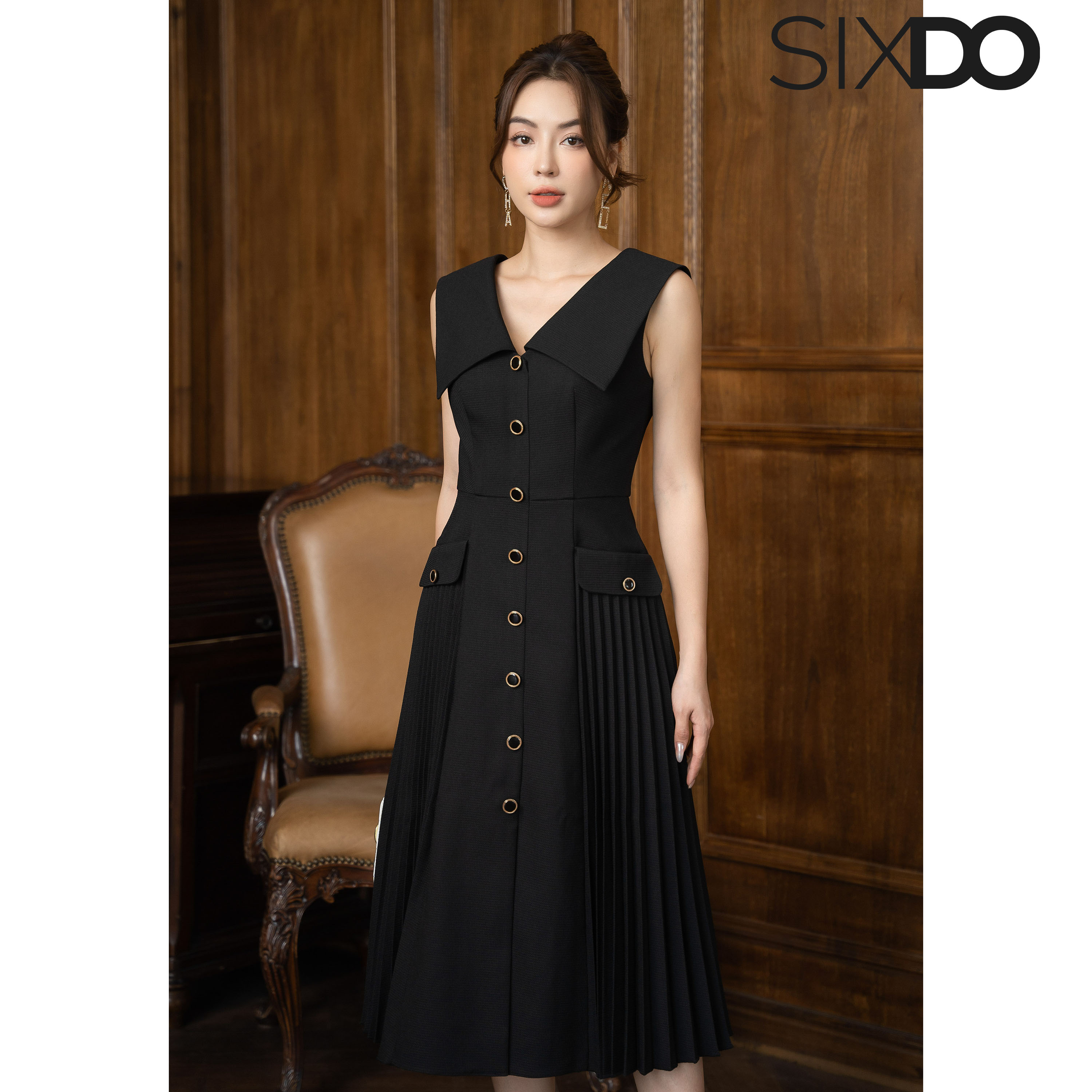 Đầm đen sát nách cổ v sixdo