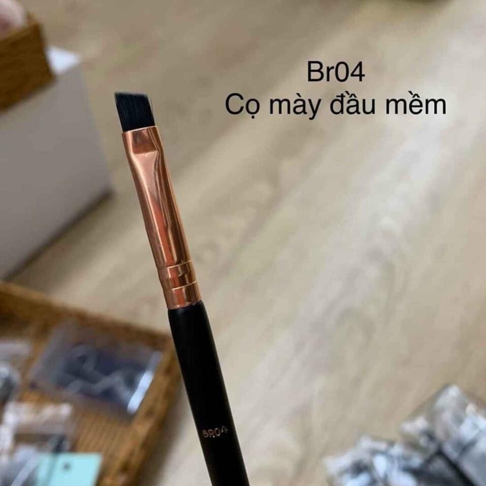 [Hàng chính hãng] Cọ Mày Đầu Mềm Vacosi Eyebrow Angled Brush BR04