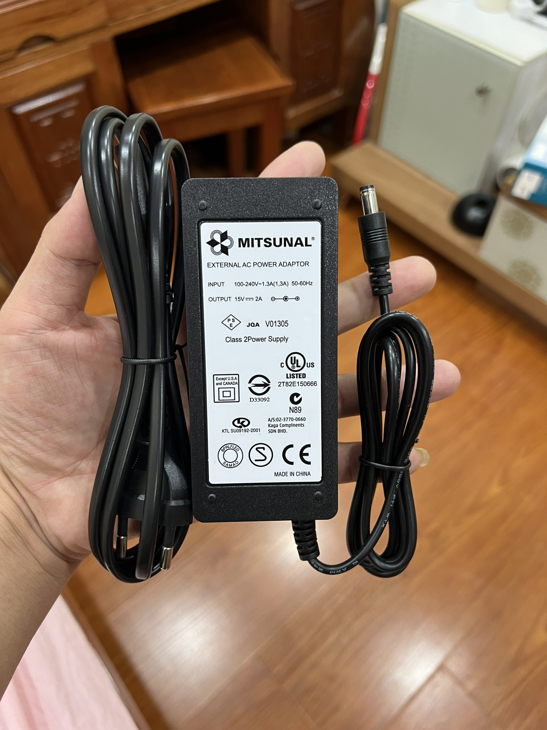 Adapter 15v 2A hàng cao cấp loại tốt