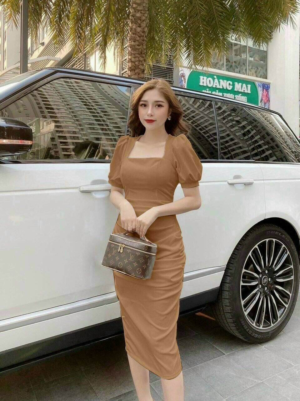 Đầm body xếp ly cổ vuông tay voan hàng thiết kế sang trọng - yb2106181