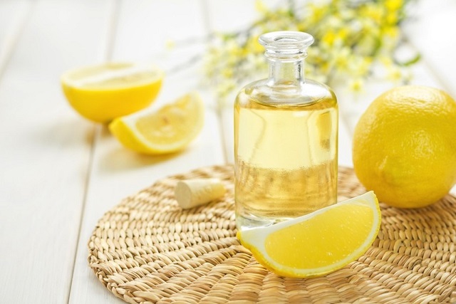 Tinh chất Chanh hiệu Rayner's Lemon Essence 28ml