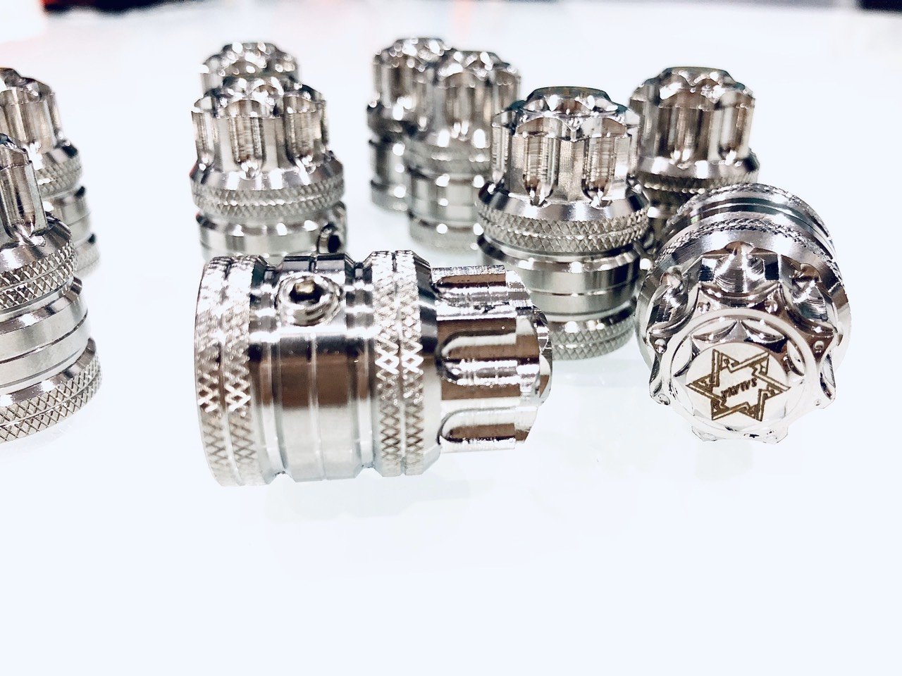 [HCM]CHỤP GIÒ ĐẠP INOX SALAYA CHO XE MÁY