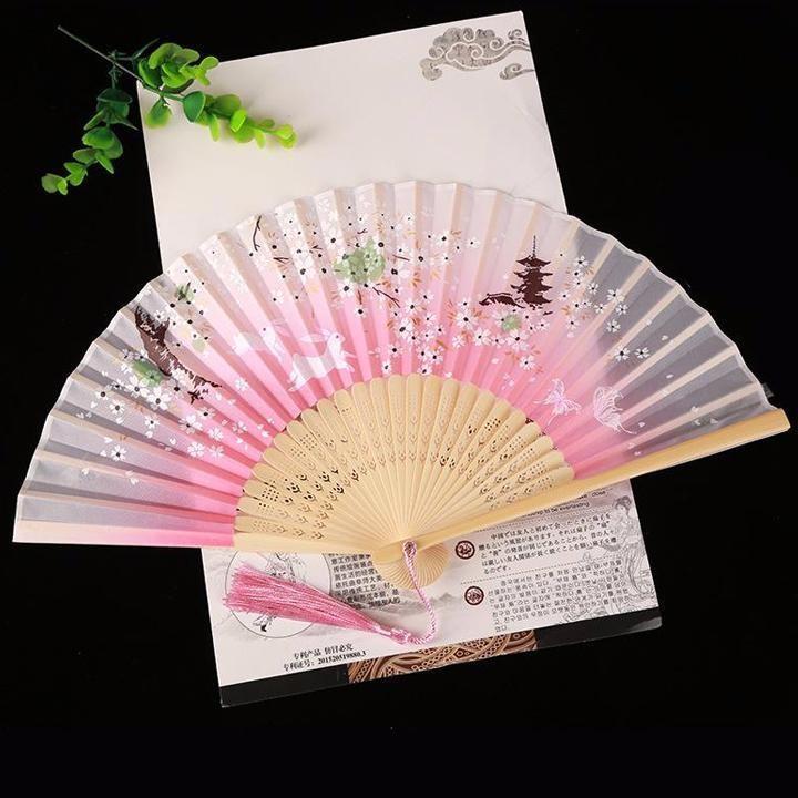 Quạt cổ trang thỏ nền hồng Ma Đạo Tổ Sư quà tặng cosplay anime Trần Tình Lệnh Lam Vong Cơ Ngụy Vô Tiện