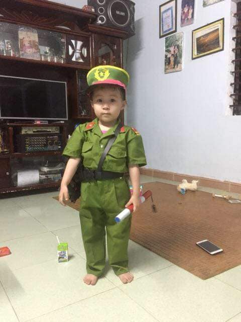 Bộ đồng phục công an trẻ em