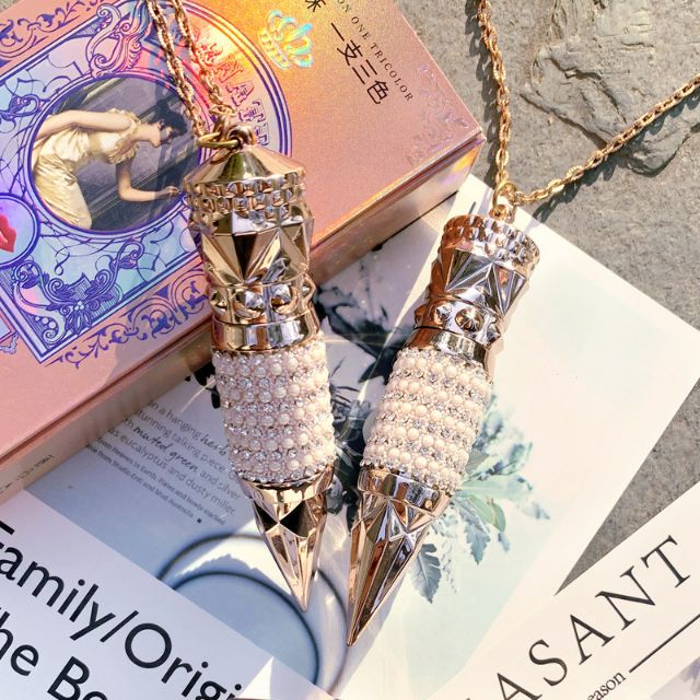 Son lì ba màu Agag Nữ Hoàng Hạt Đá