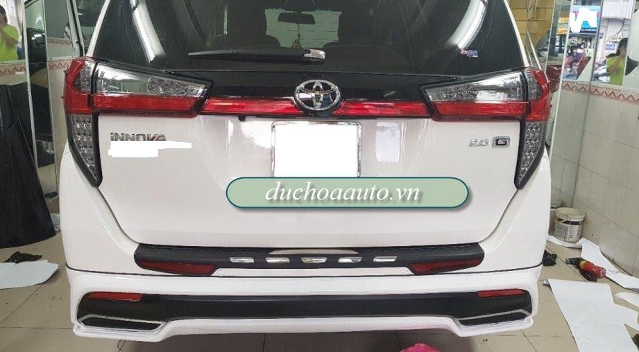 Chống trầy cốp miếng ngoài Innova 2017-2021