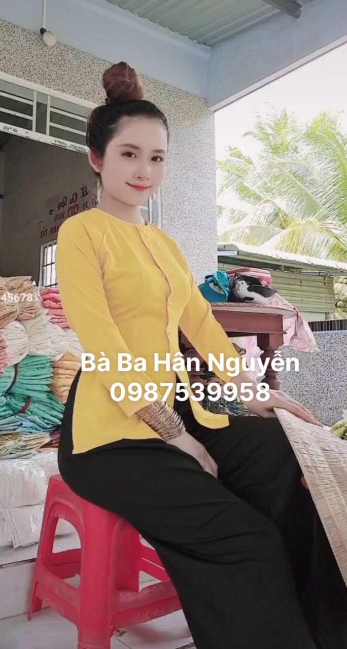 ÁO BÀ BA LỤA TRƠN (KEM QUẦN)