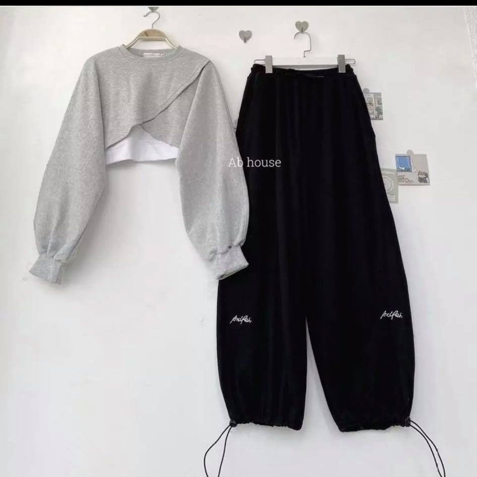 Sét bộ thể thao 3 món áo croptop kèm quần jogger, bộ unisex, quần ống boom, bộ croptop nữ, sét đồ nữ hàn quốc, AMELIA, sét bộ ulzzang, áo croptop nữ, quần nỉ jogger nữ