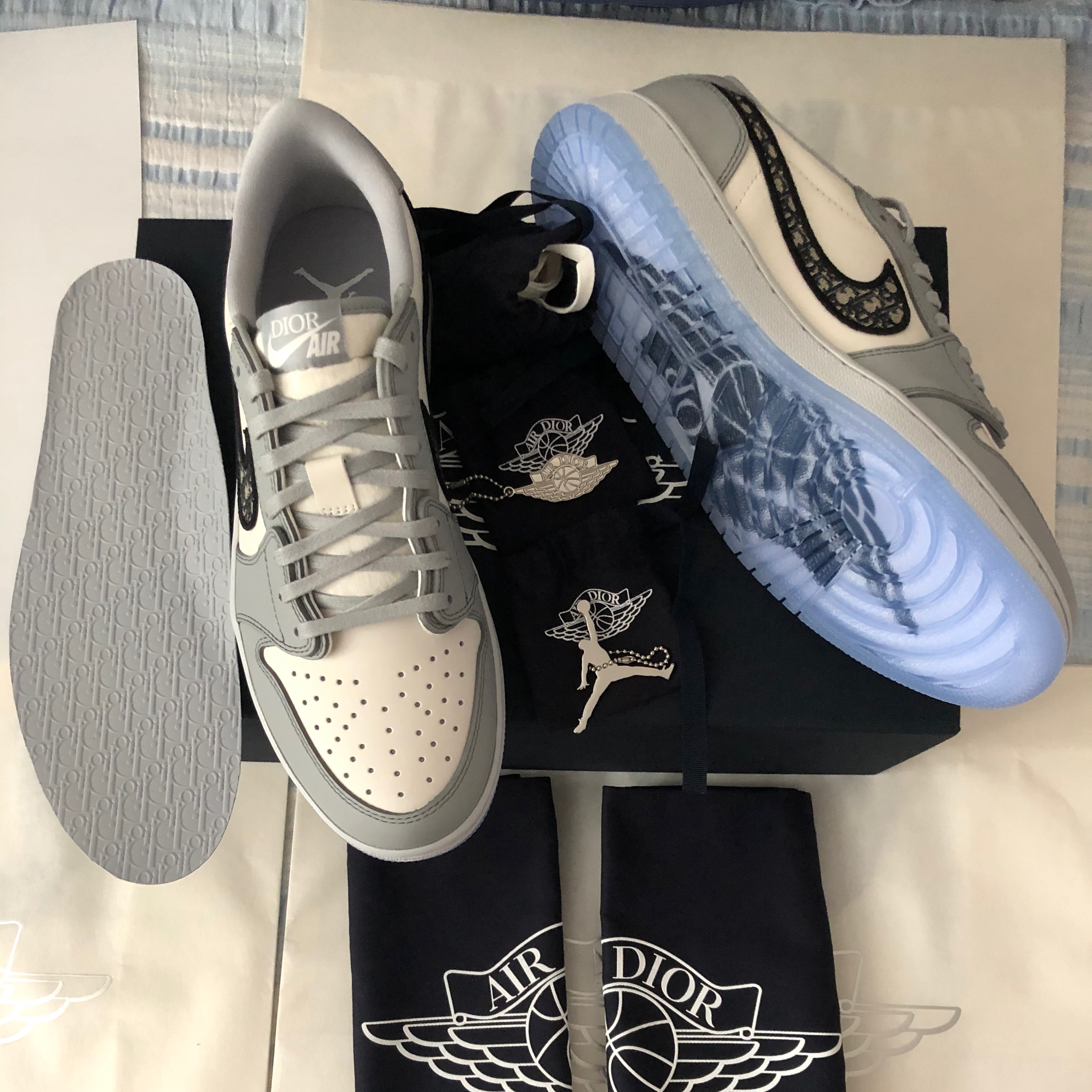 Giày Air Jordan 1 Retro low Di0r ( Giày J0rdan 1 Di0r)