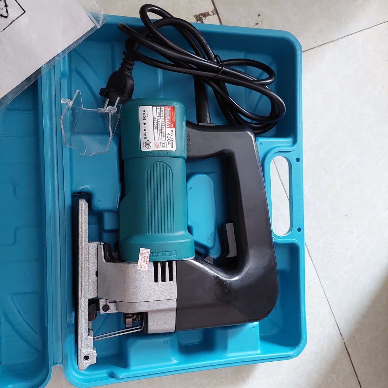 Máy cưa lọng, cưa sọc Ma.ki.ta