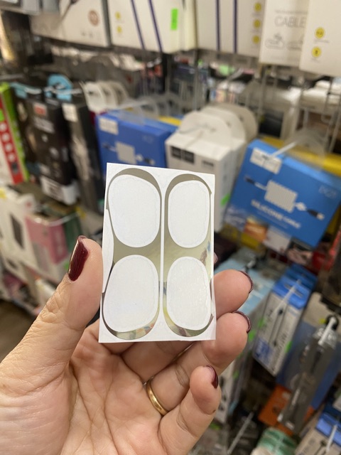 Miếng dán chống bẩn Airpods pro/1/2- ĐẸP