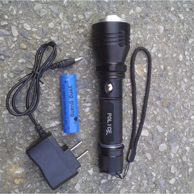 Đèn pin Led siêu sáng Police C6 loại pin sạc