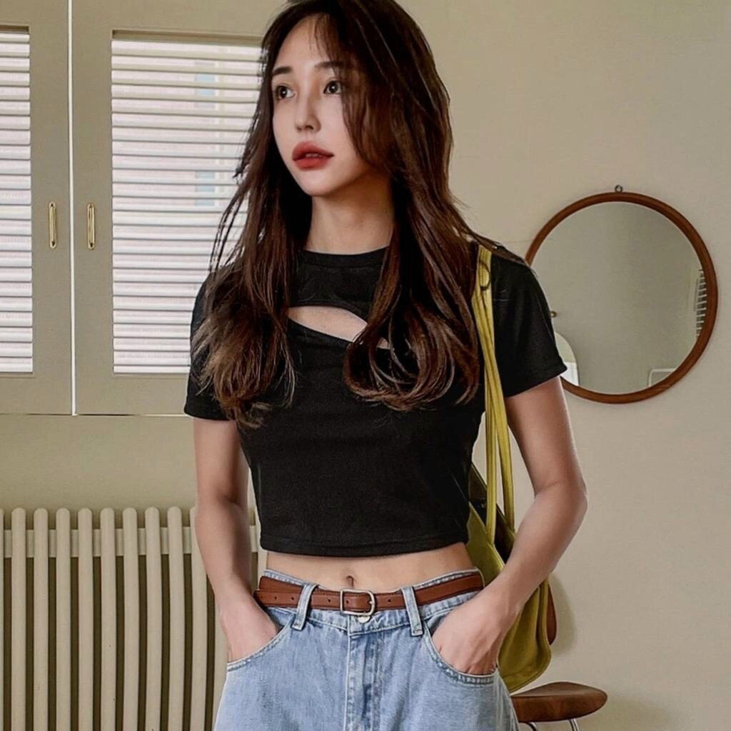 Áo croptop mới về, ÁO KHOÉT NGỰC