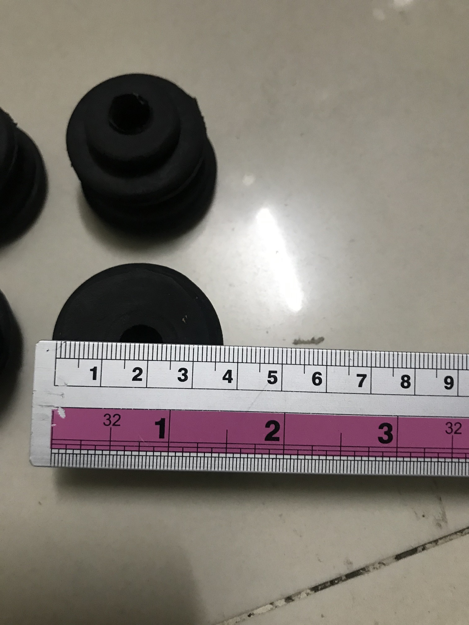 [HCM]bộ 3 cao su chống rung chân block máy lạnh (bộ 3 cái)